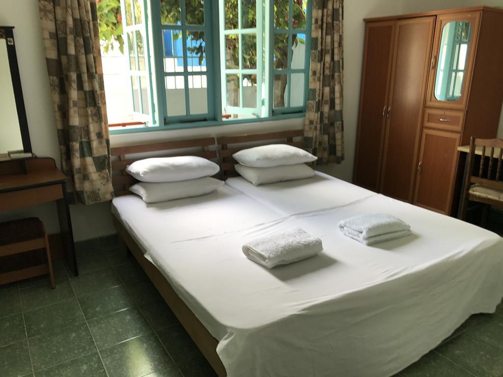 Raalhu Lodge Himmafushi Exterior photo