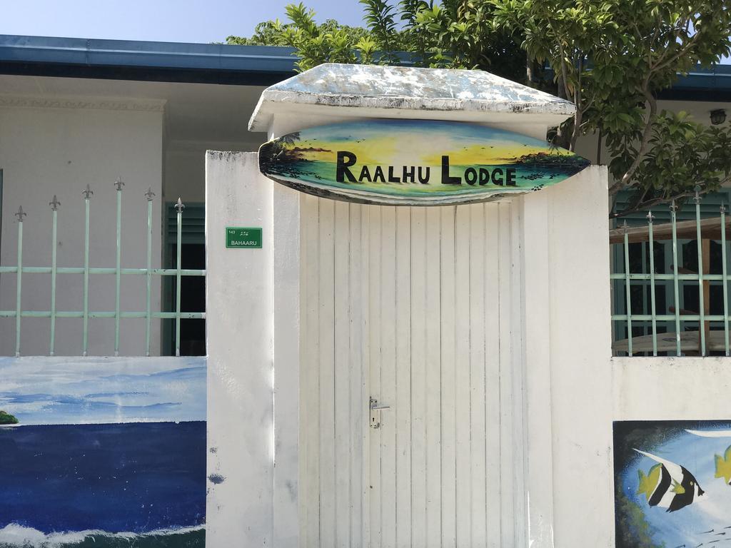 Raalhu Lodge Himmafushi Exterior photo