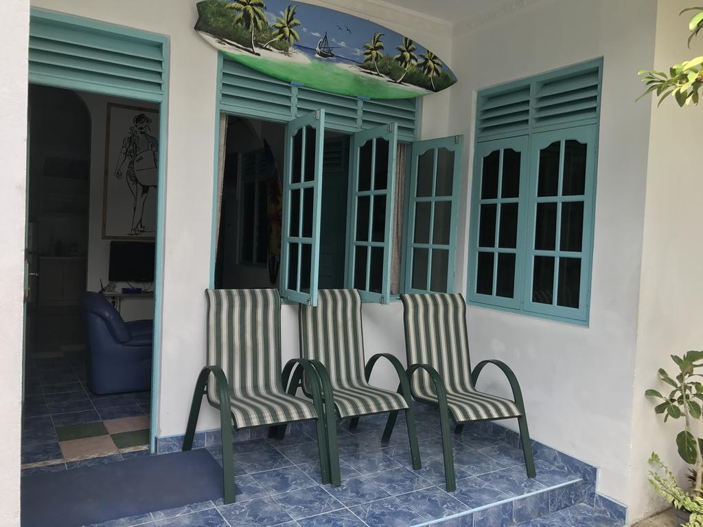 Raalhu Lodge Himmafushi Exterior photo