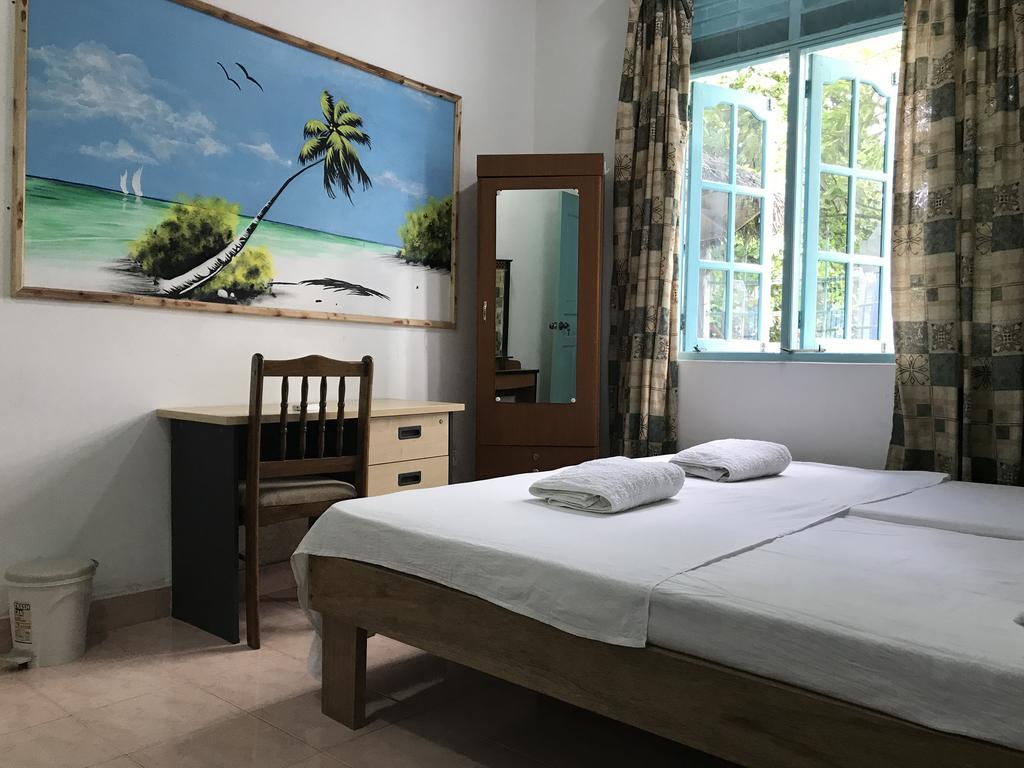 Raalhu Lodge Himmafushi Exterior photo