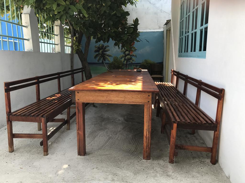 Raalhu Lodge Himmafushi Exterior photo