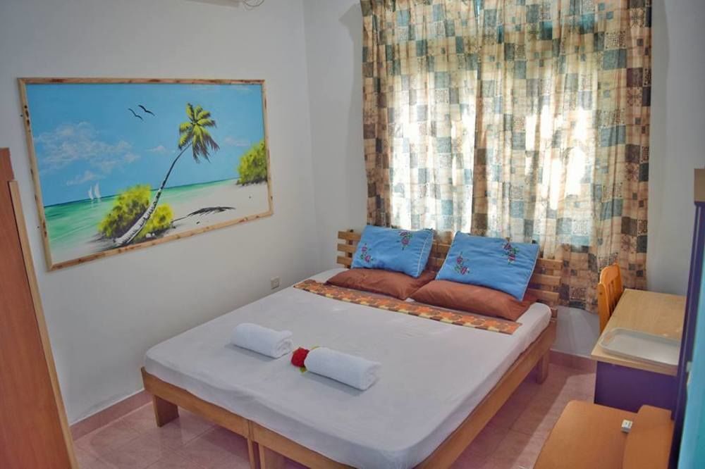 Raalhu Lodge Himmafushi Exterior photo